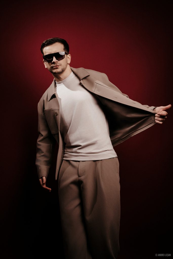 DEEPSYSTEM Music / Singer / Songwriter